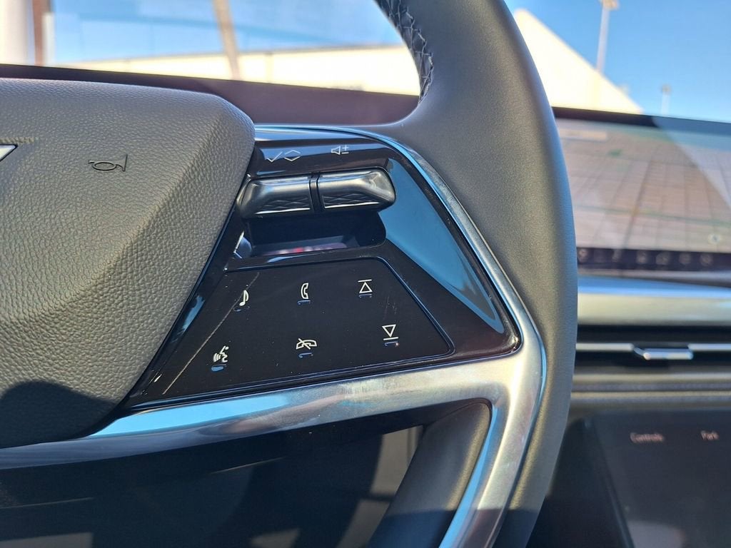 2026 Cadillac ESCALADE IQL Luxury