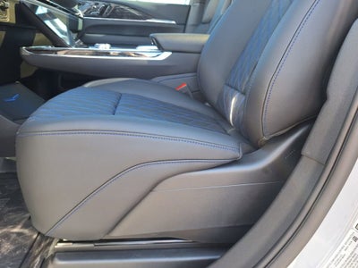 2026 Cadillac ESCALADE IQL Luxury