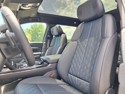 2026 Cadillac ESCALADE IQL Luxury