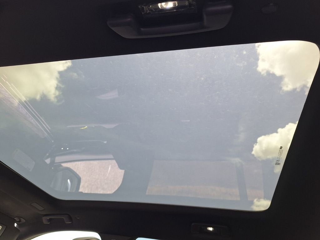 2026 Cadillac ESCALADE IQL Luxury