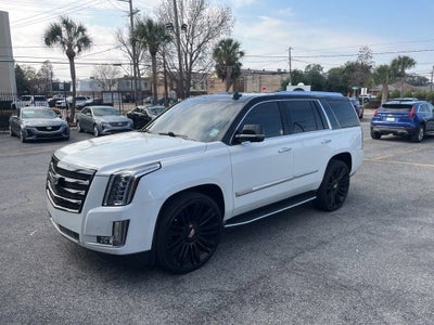 2016 Cadillac Escalade Luxury Collection