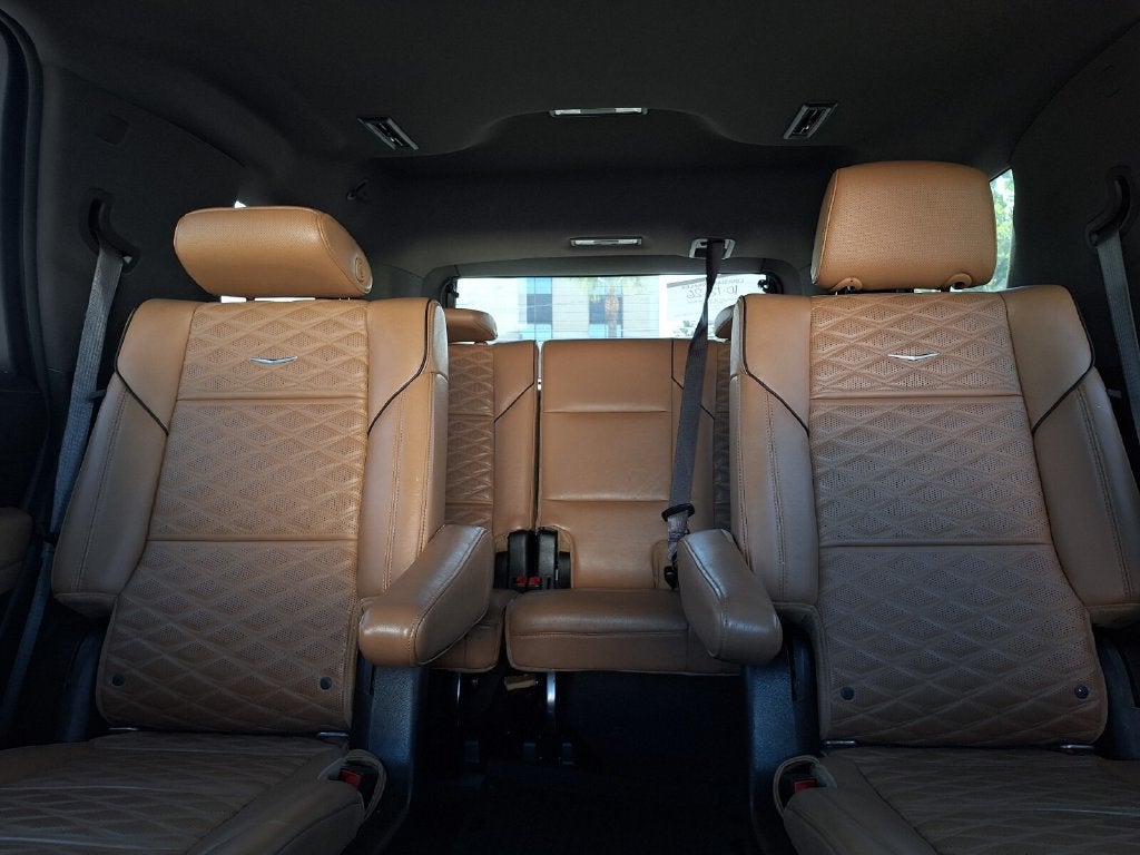2022 Cadillac Escalade Premium Luxury
