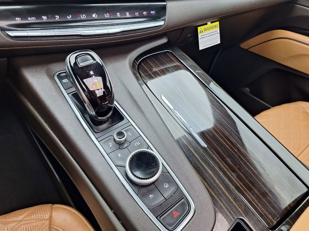 2022 Cadillac Escalade Premium Luxury