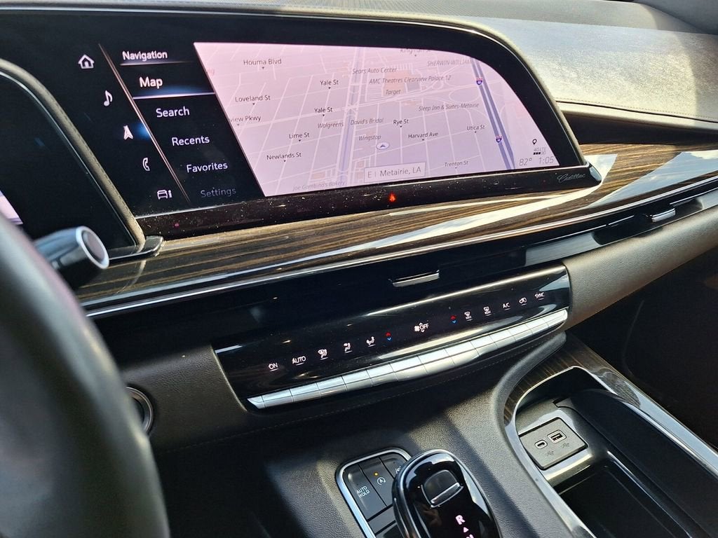 2022 Cadillac Escalade Premium Luxury