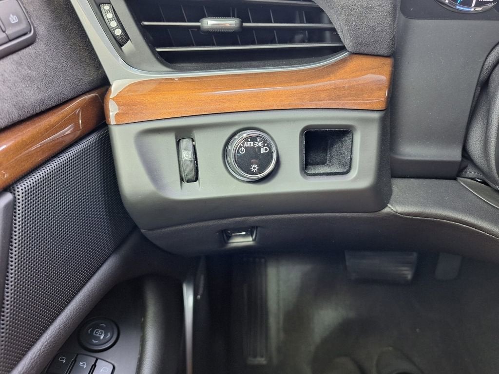 2020 Cadillac Escalade Premium Luxury