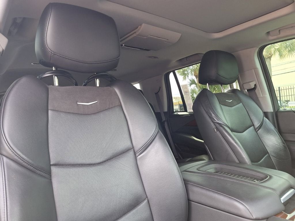 2020 Cadillac Escalade Premium Luxury