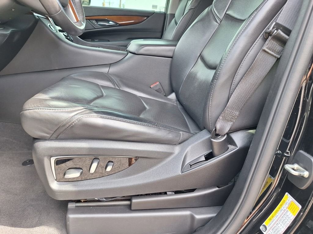 2020 Cadillac Escalade Premium Luxury