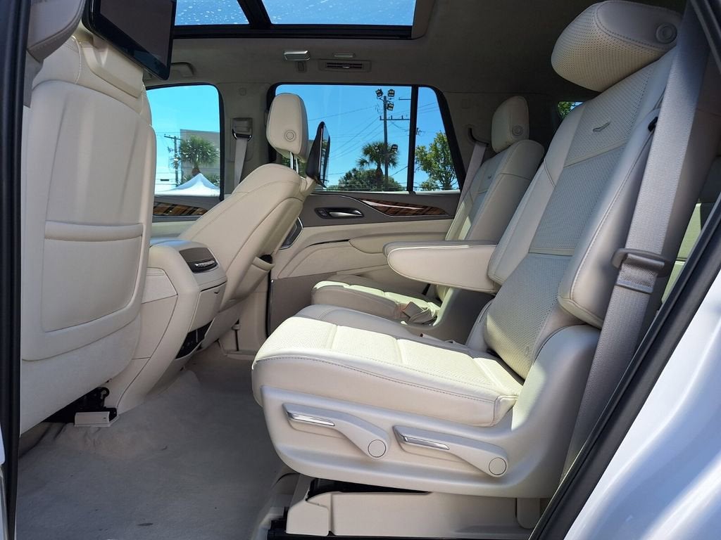 2023 Cadillac Escalade Premium Luxury Platinum