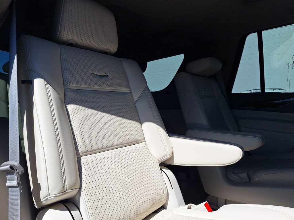 2023 Cadillac Escalade Premium Luxury Platinum