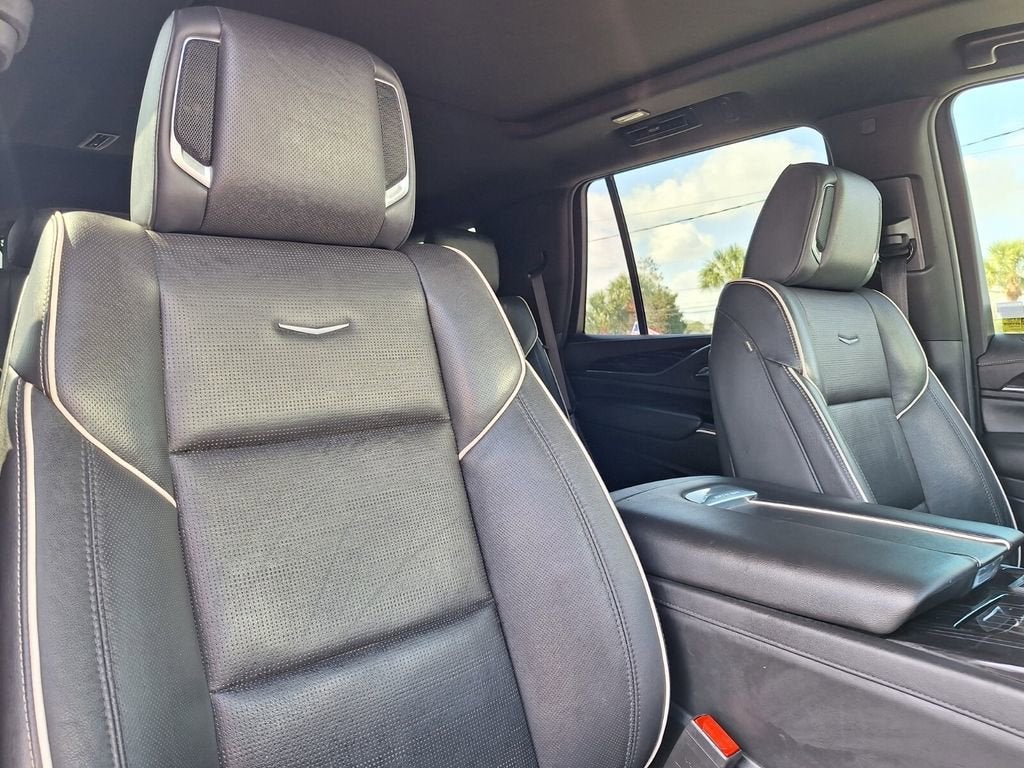 2021 Cadillac Escalade Sport