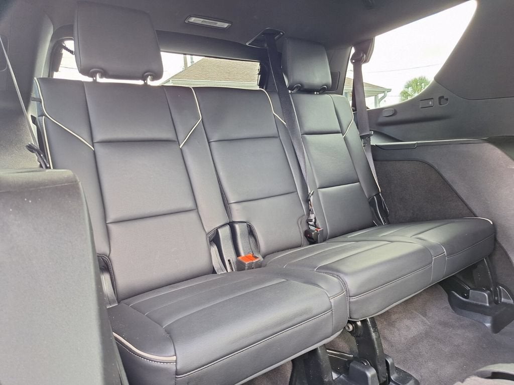 2024 Cadillac Escalade Sport - Photo 35