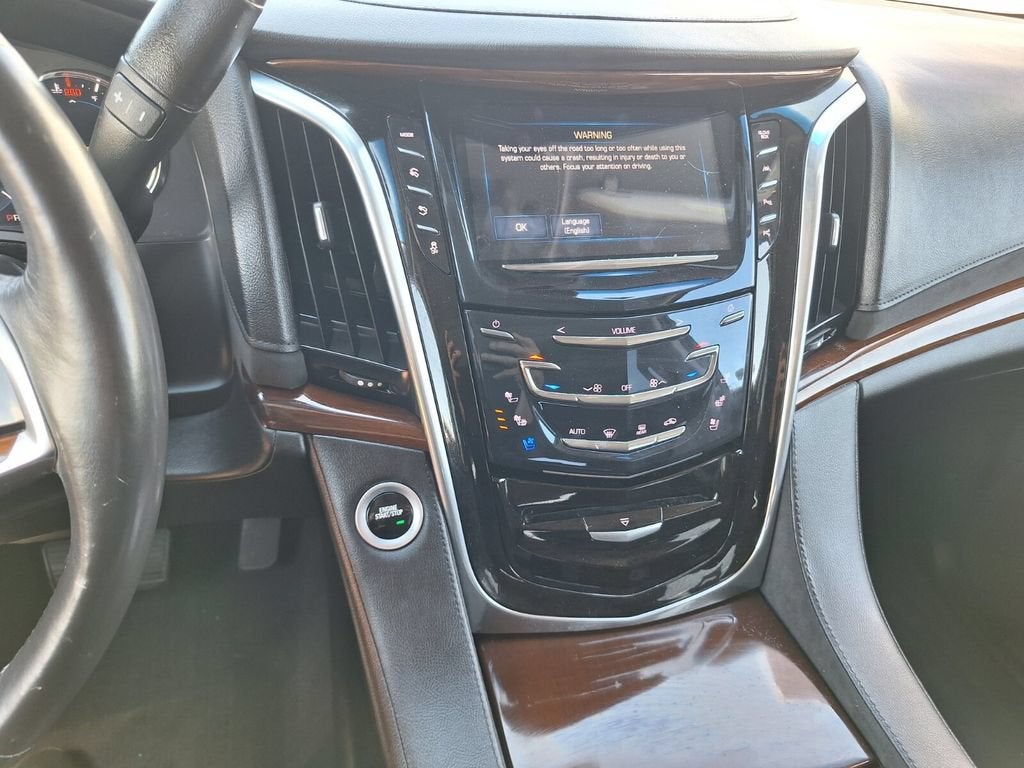 2018 Cadillac Escalade ESV Luxury