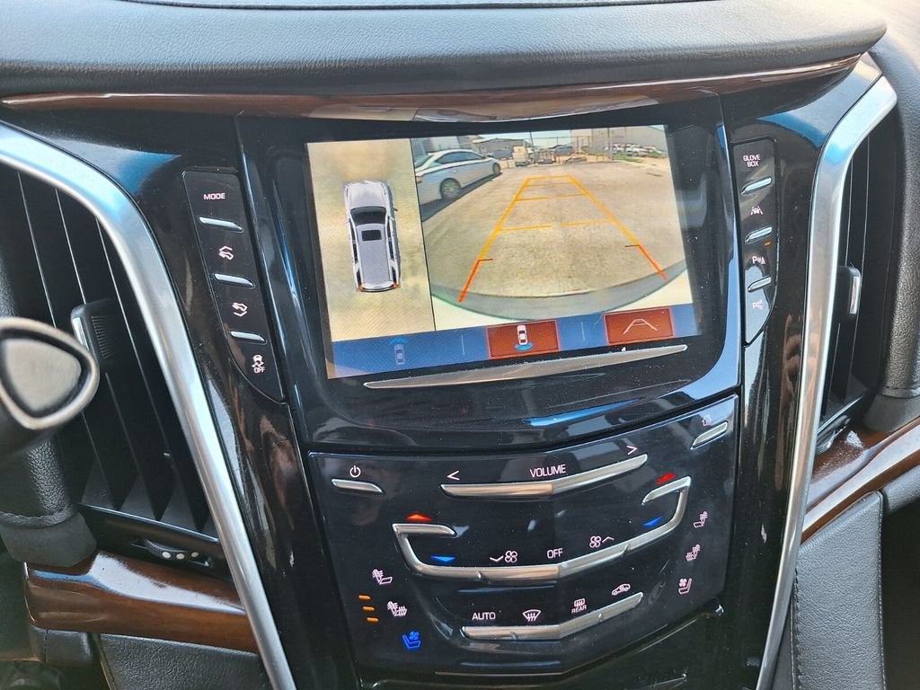 2018 Cadillac Escalade ESV Luxury