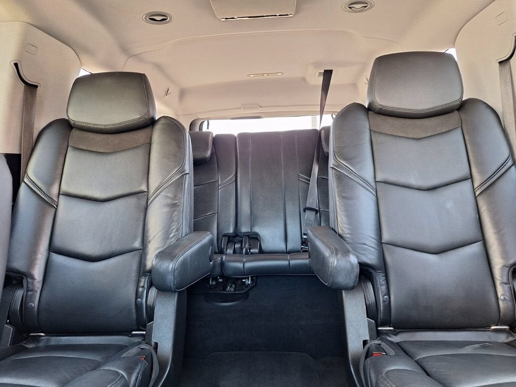 2018 Cadillac Escalade ESV Luxury