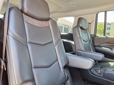 2018 Cadillac Escalade ESV Luxury