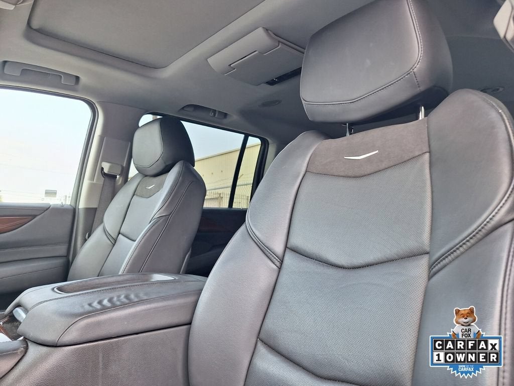 2018 Cadillac Escalade ESV Luxury