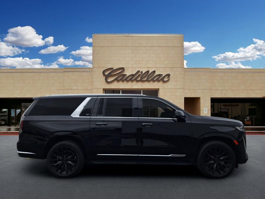 2023 Cadillac Escalade ESV Luxury