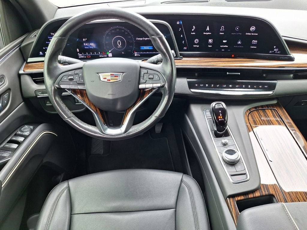 2023 Cadillac Escalade ESV Luxury