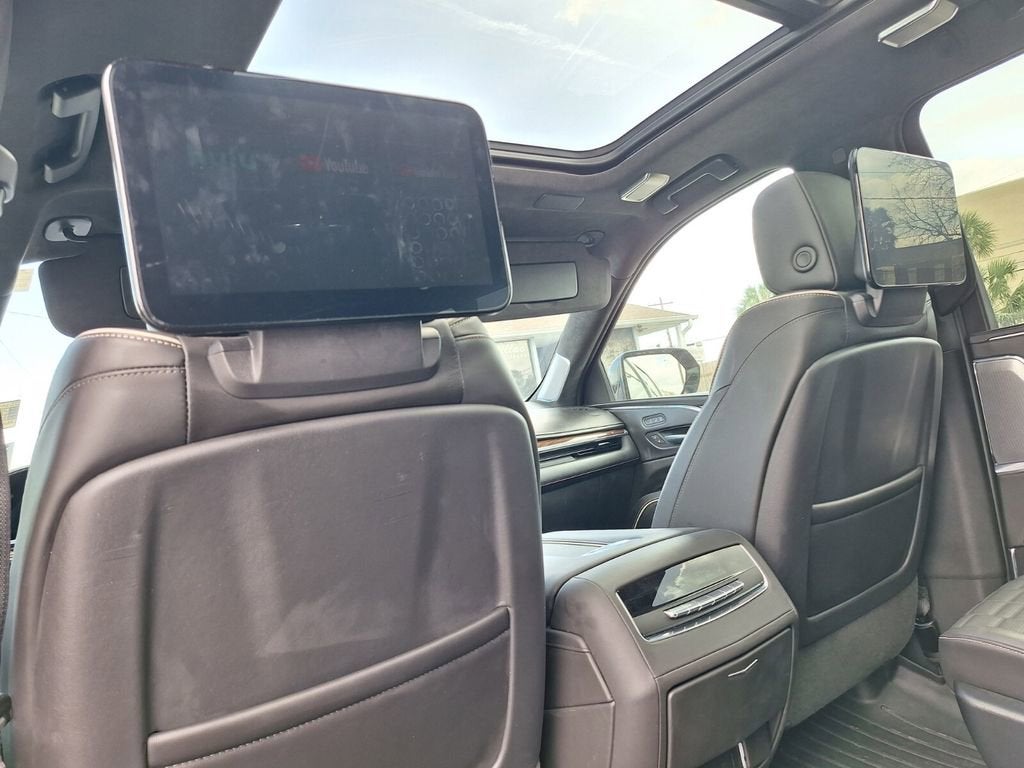 2023 Cadillac Escalade ESV Sport Platinum