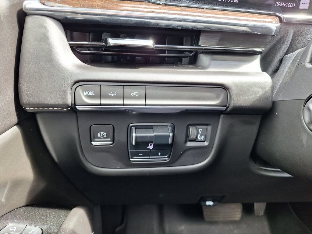 2023 Cadillac Escalade ESV Sport Platinum