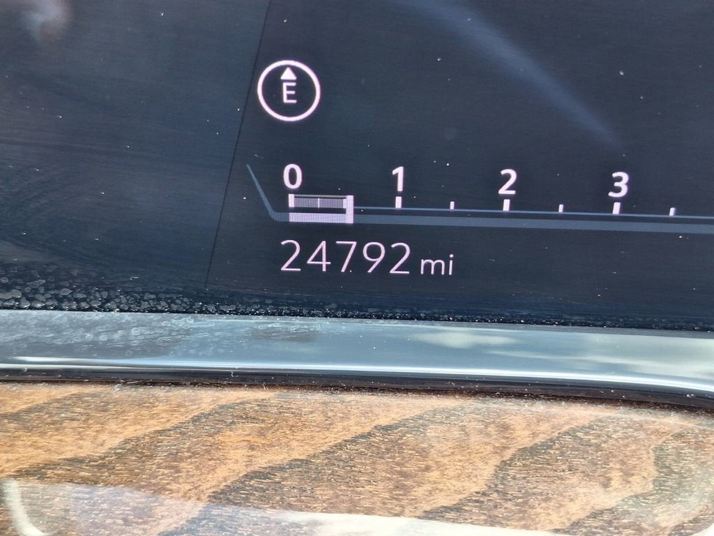 2023 Cadillac Escalade ESV Sport Platinum