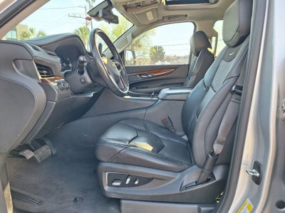 2020 Cadillac Escalade Luxury