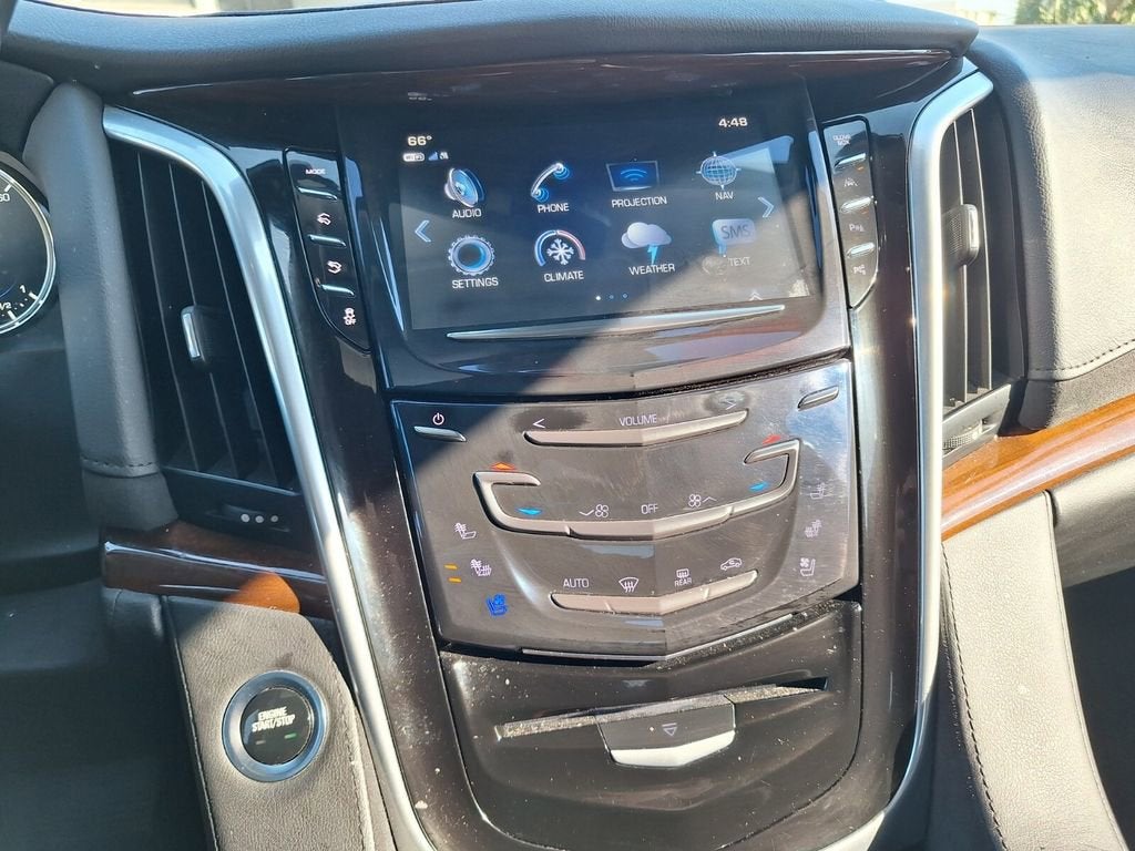 2020 Cadillac Escalade Luxury