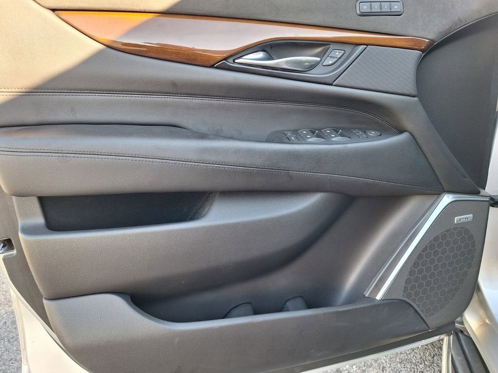 2020 Cadillac Escalade Luxury