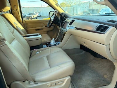 2013 Cadillac Escalade Premium