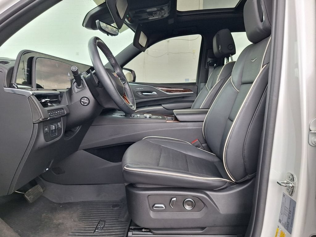 2024 Cadillac Escalade Premium Luxury