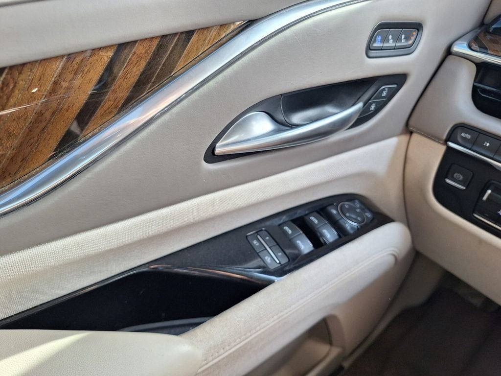 2022 Cadillac Escalade Premium Luxury Platinum