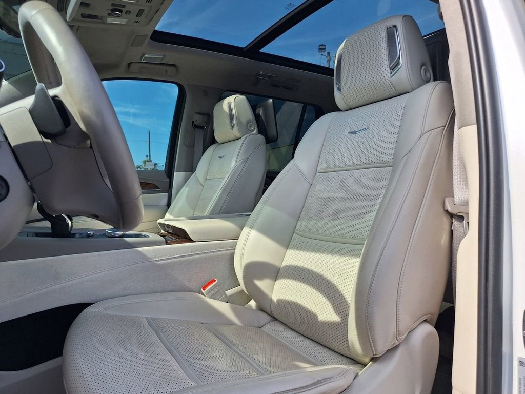 2022 Cadillac Escalade Premium Luxury Platinum