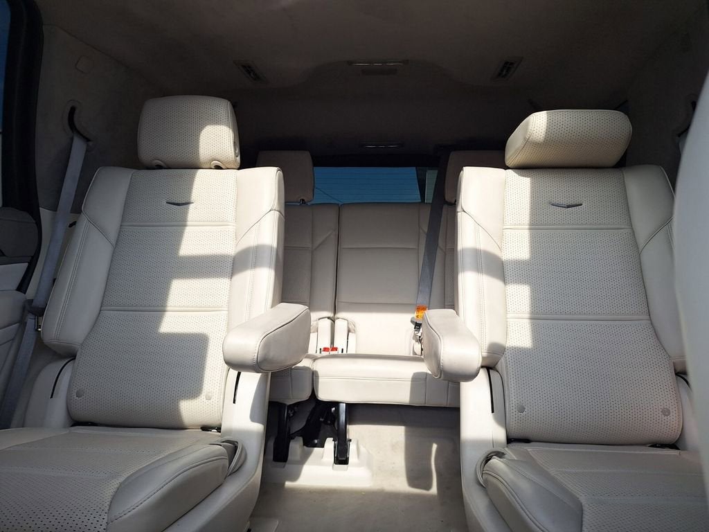 2022 Cadillac Escalade Premium Luxury Platinum
