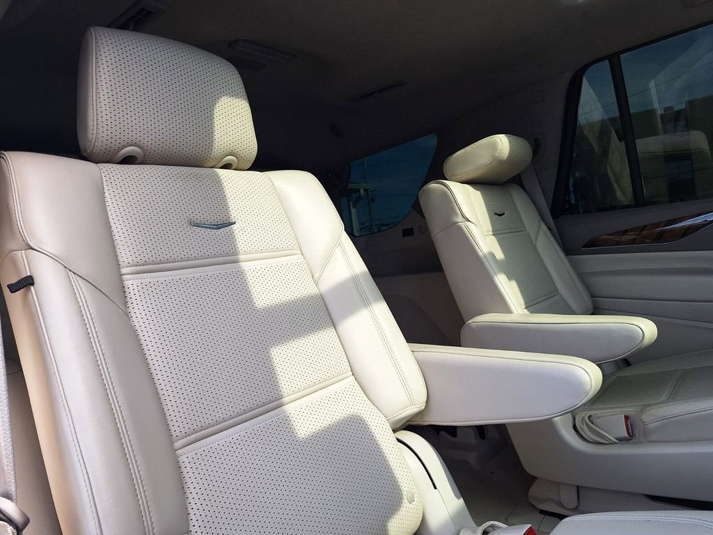 2022 Cadillac Escalade Premium Luxury Platinum