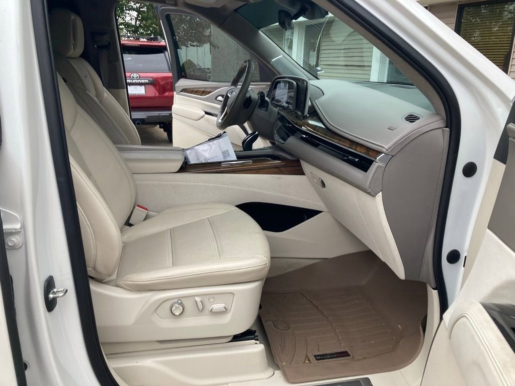 2022 Cadillac Escalade Premium Luxury Platinum