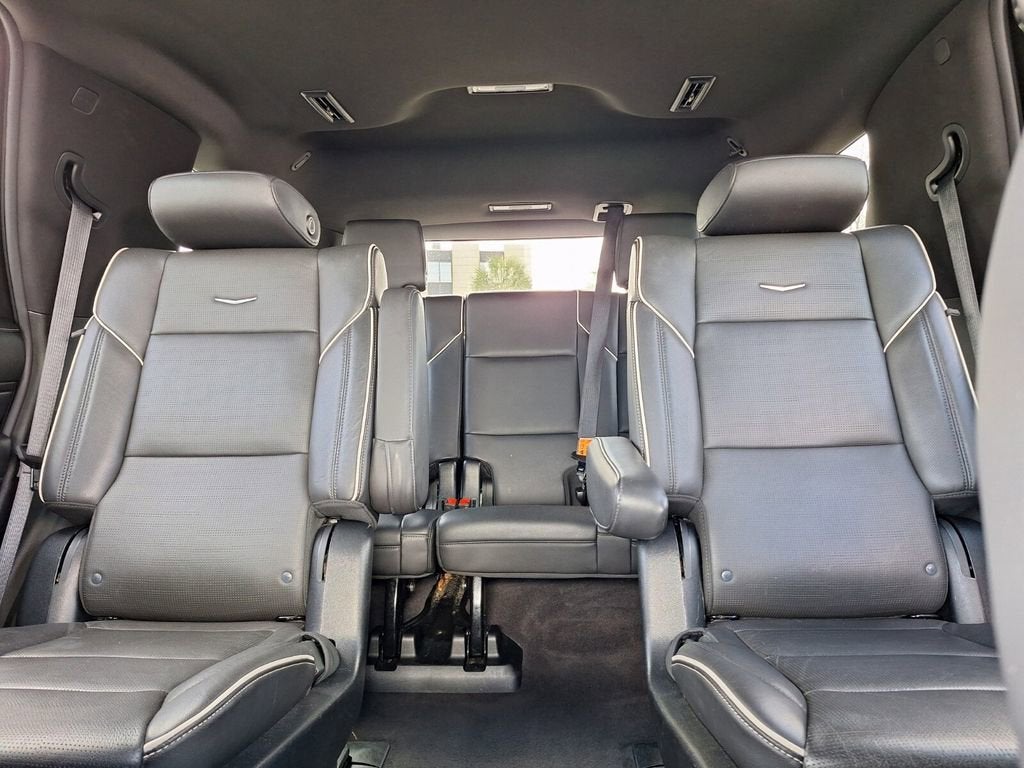 2023 Cadillac Escalade Sport