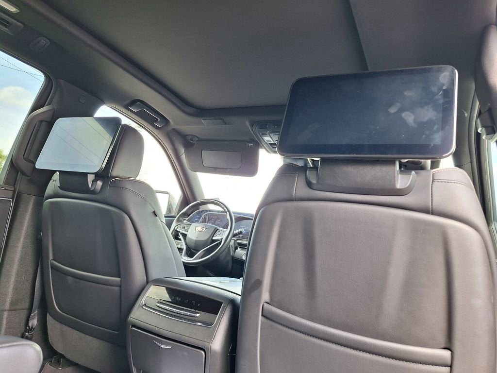 2023 Cadillac Escalade Sport