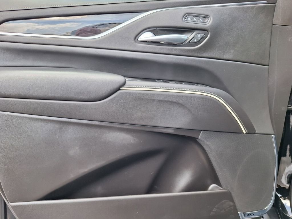 2023 Cadillac Escalade Sport