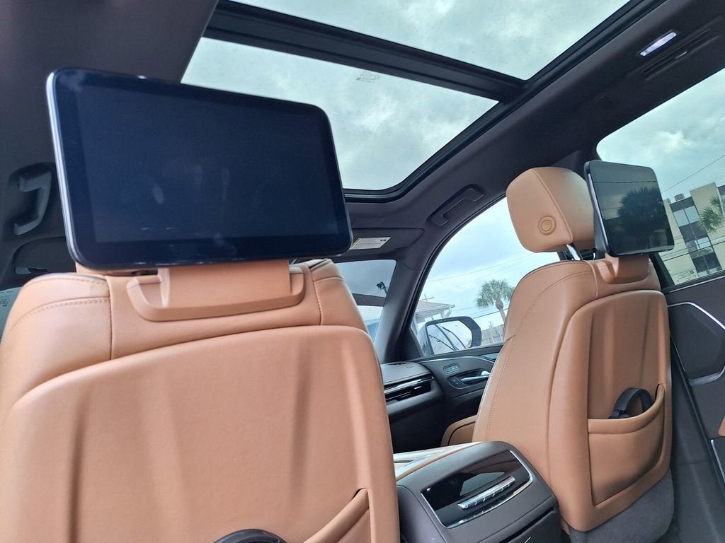 2023 Cadillac Escalade Sport