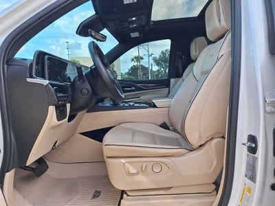 2022 Cadillac Escalade ESV Premium Luxury