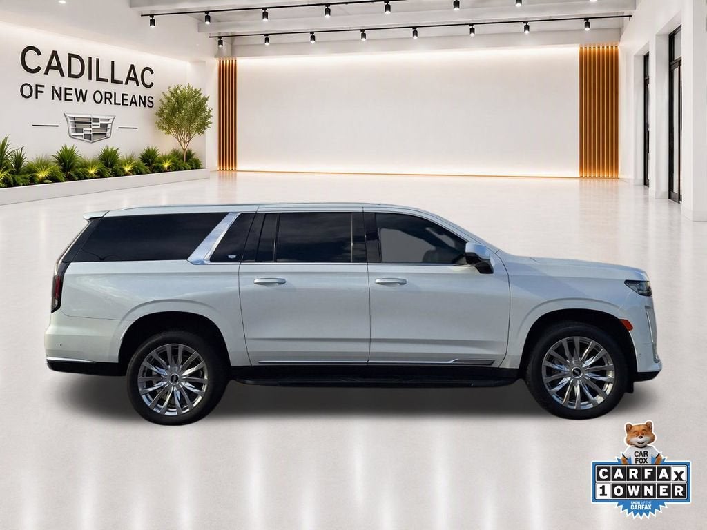 2022 Cadillac Escalade ESV Premium Luxury