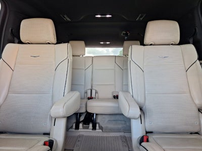 2022 Cadillac Escalade ESV Premium Luxury
