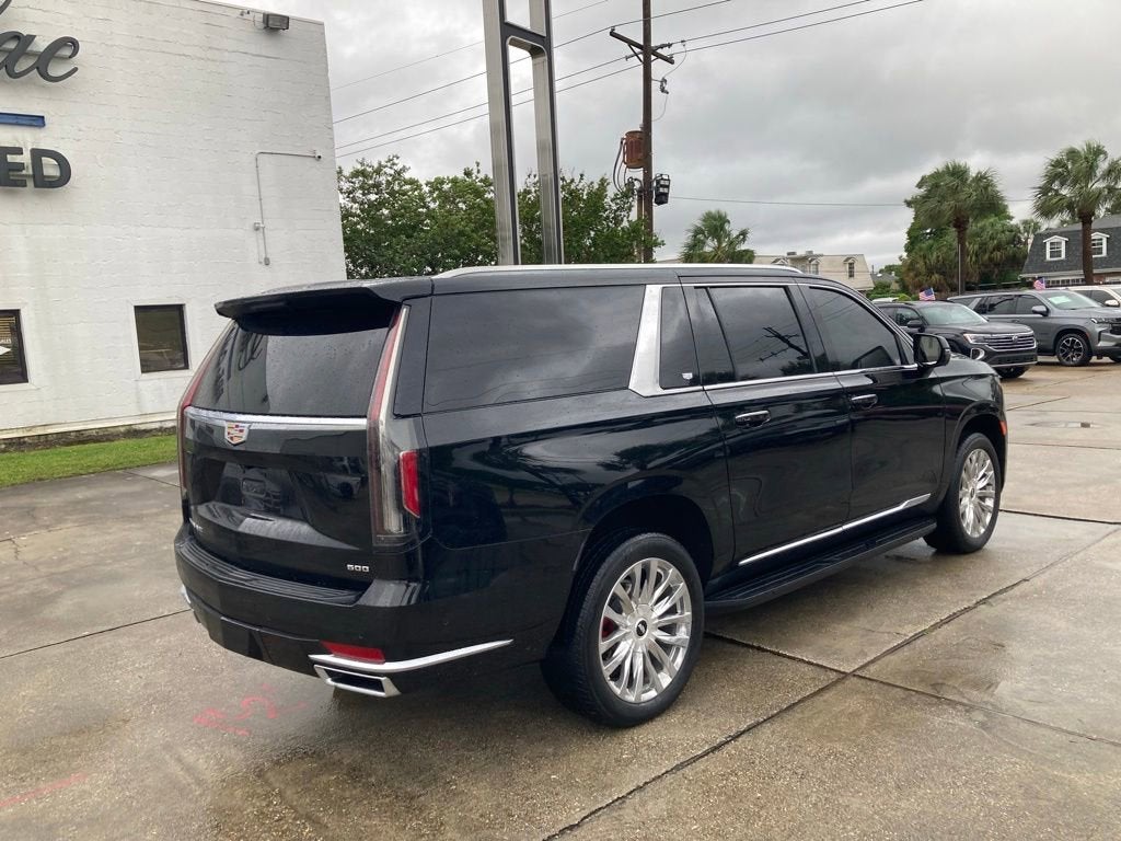 2022 Cadillac Escalade ESV Premium Luxury