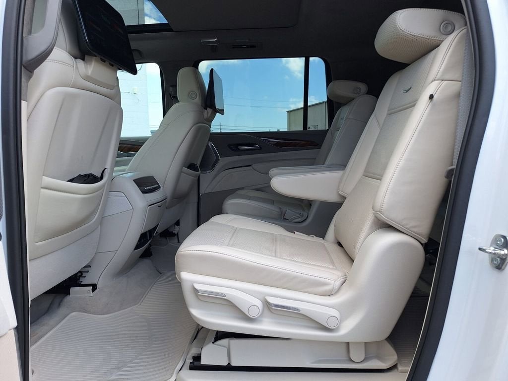 2024 Cadillac Escalade ESV Premium Luxury Platinum