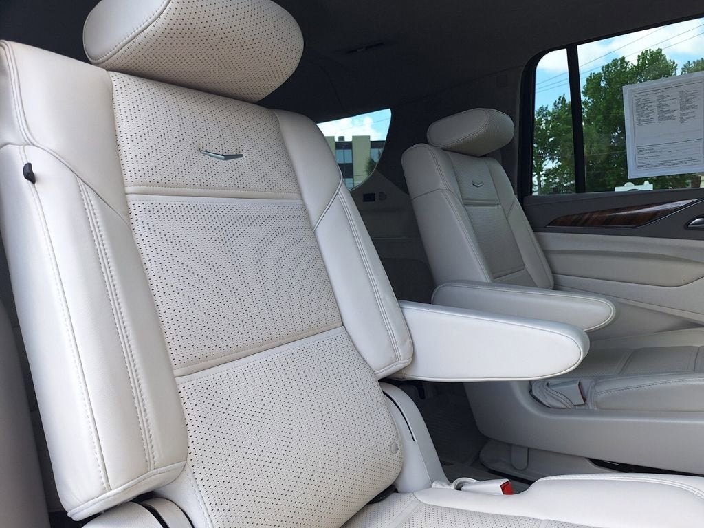 2024 Cadillac Escalade ESV Premium Luxury Platinum