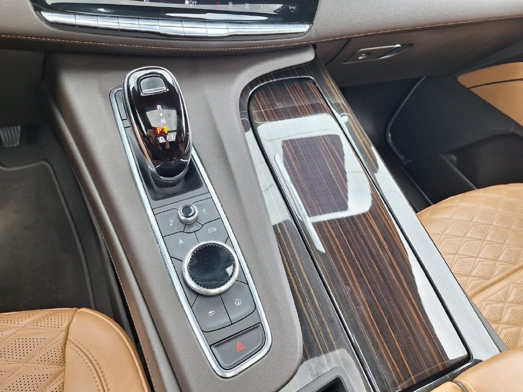 2023 Cadillac Escalade ESV 4WD Sport