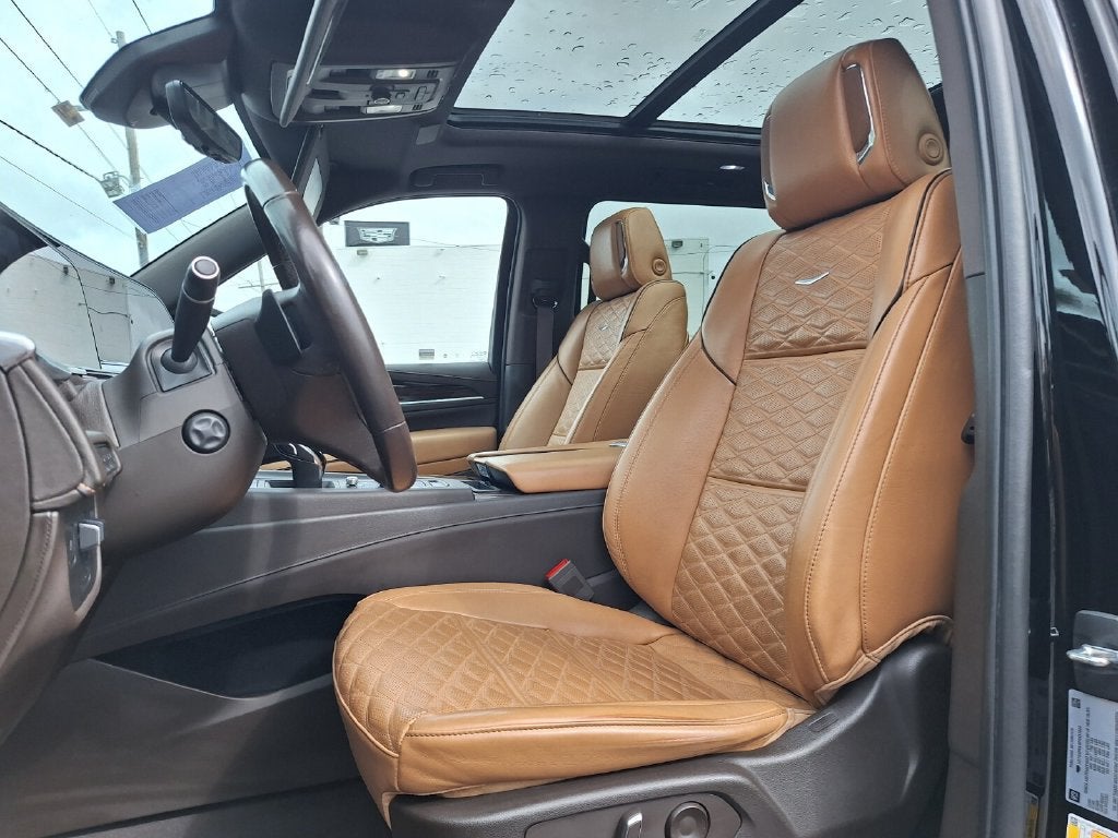 2023 Cadillac Escalade ESV 4WD Sport
