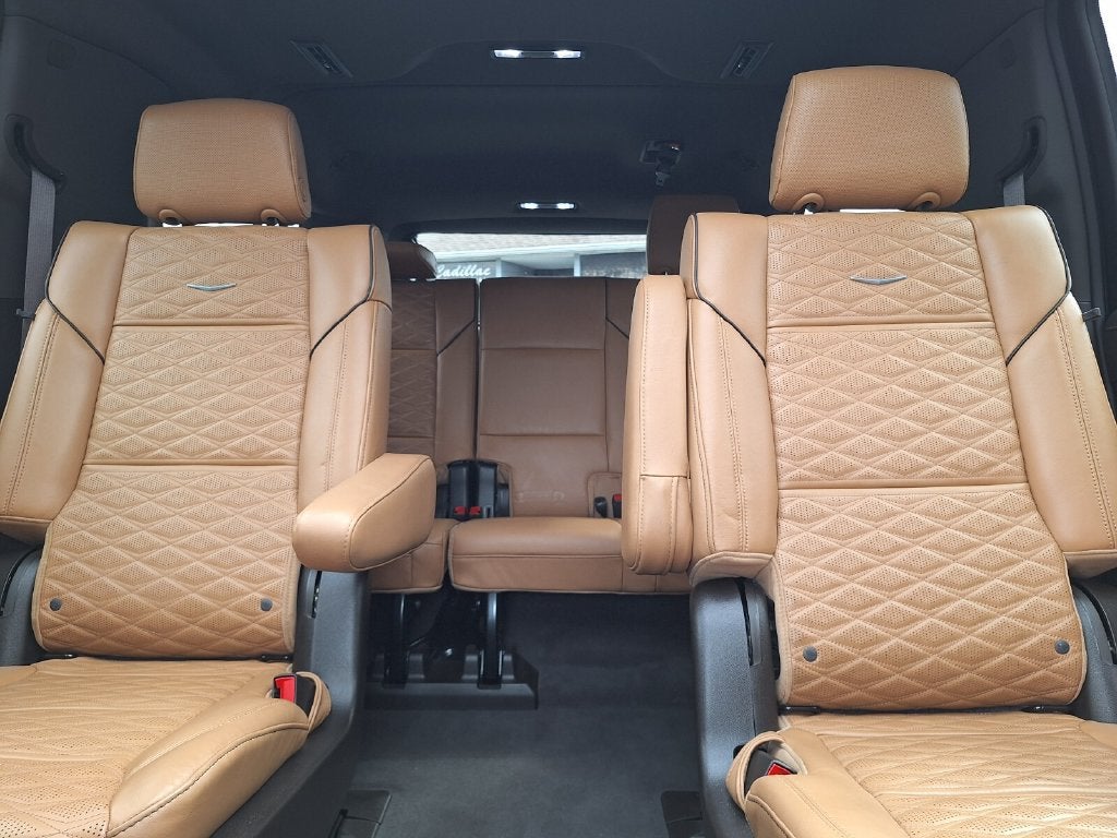 2023 Cadillac Escalade ESV 4WD Sport