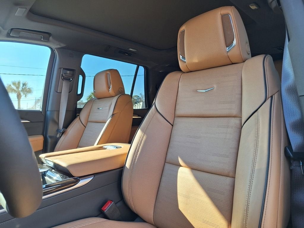 2026 Cadillac Escalade Luxury