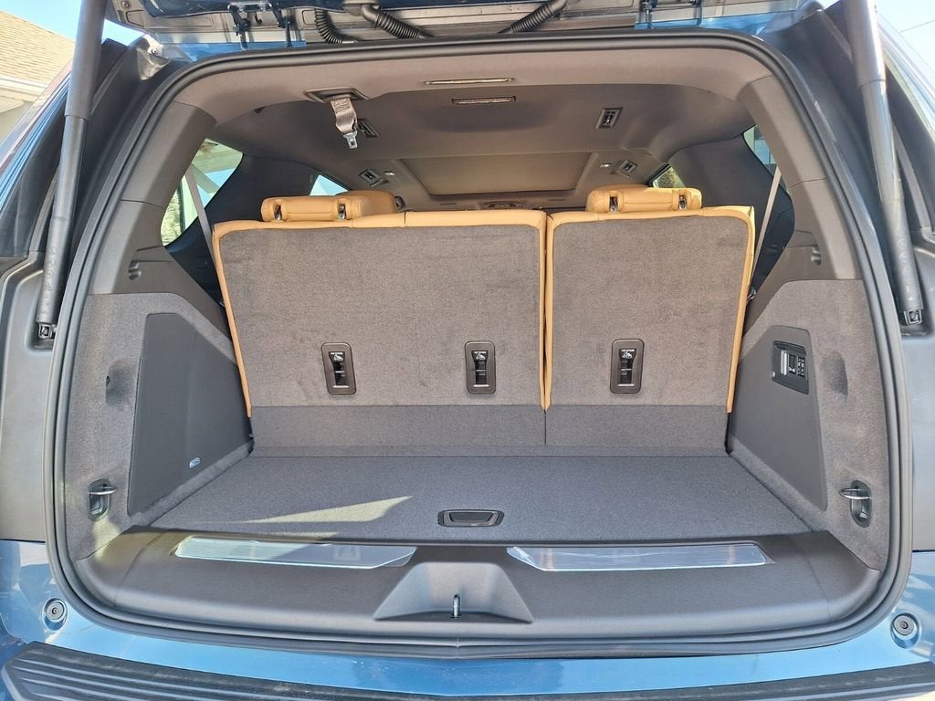 2026 Cadillac Escalade Luxury